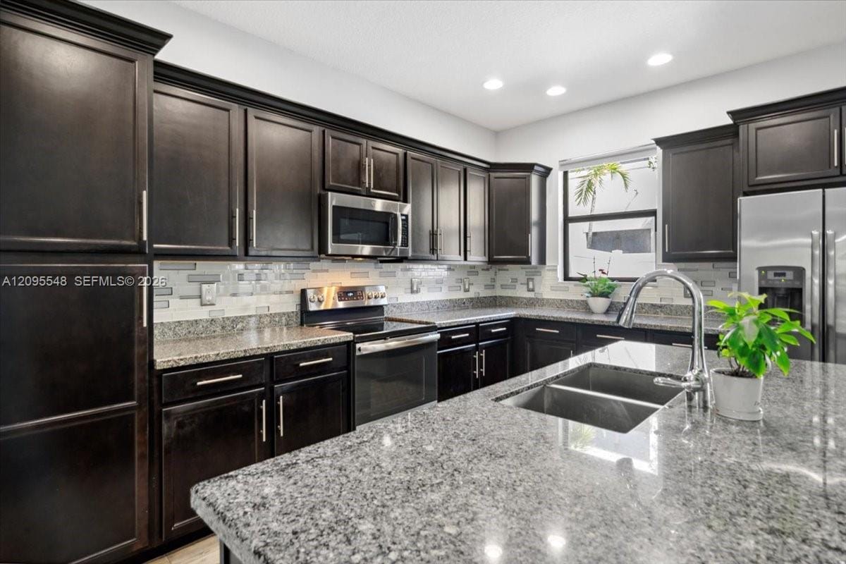 20975 NW 1st Court, Pembroke Pines, FL 33029 photo 9