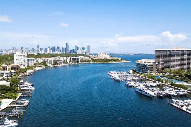 3 Grove Isle Drive CPH08, Miami, FL 33133