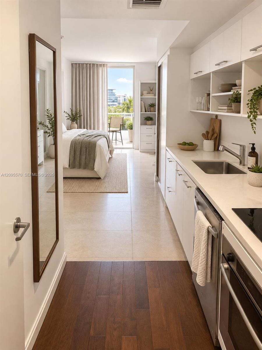 50 Biscayne Boulevard 705 — photo 3