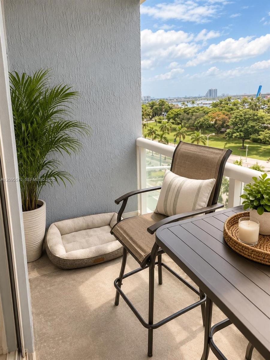 50 Biscayne Boulevard 705 — photo 9