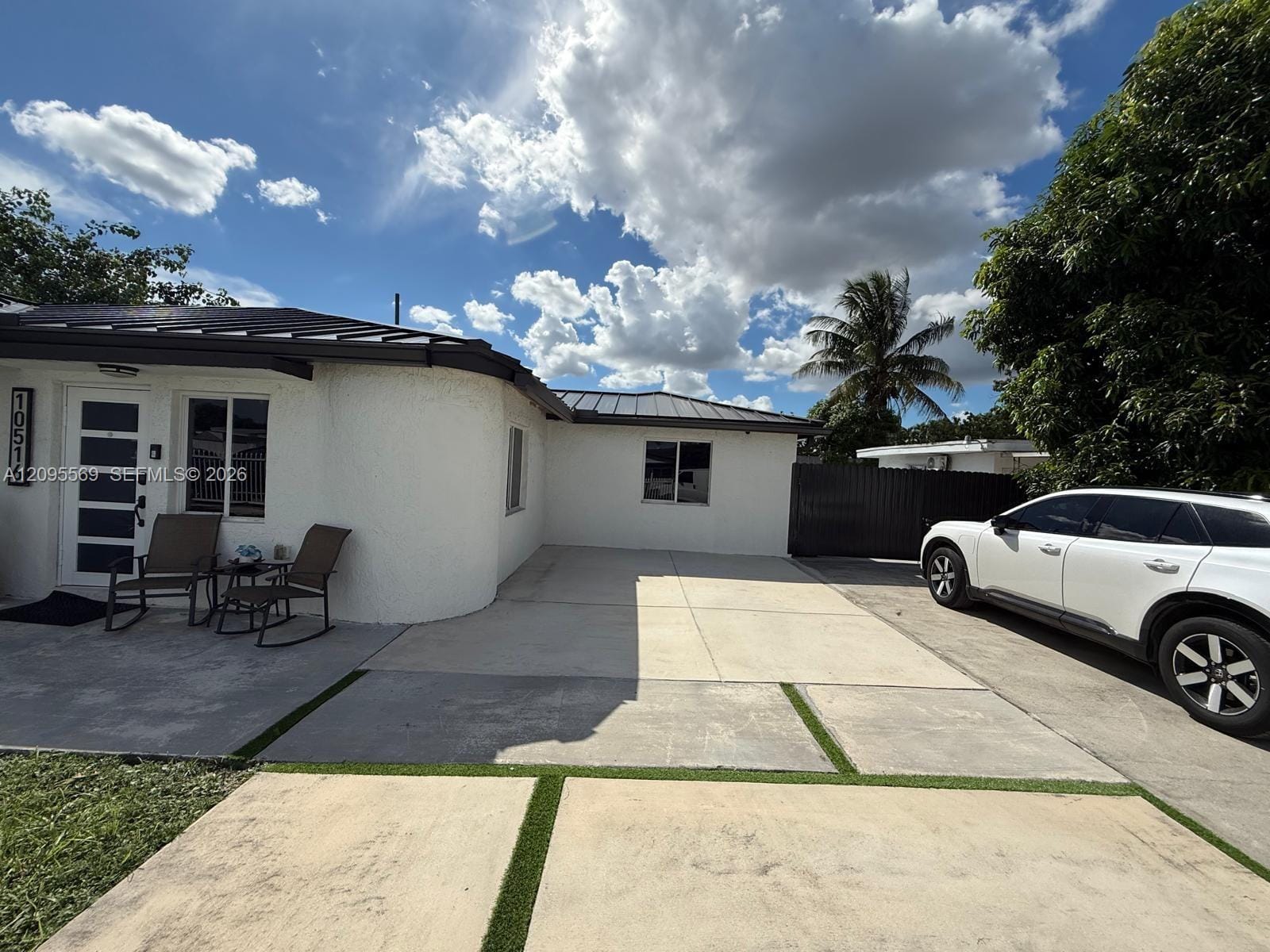 10516 NW 36th Place — photo 7