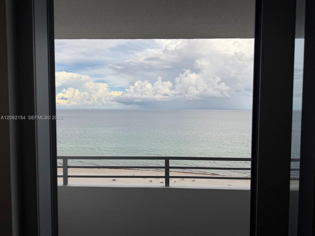 5555 Collins Avenue 14G, Miami Beach, FL 33140 photo 9