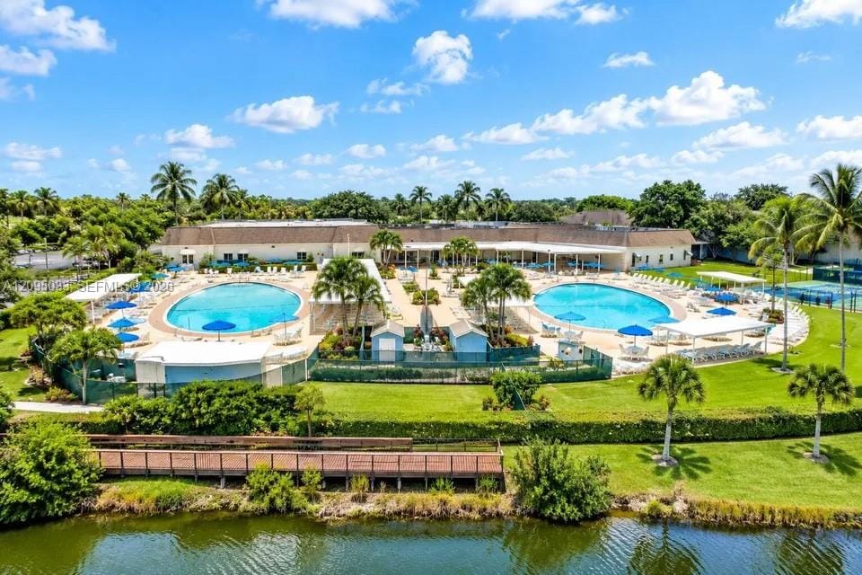 180 Saxony D 180, Delray Beach, FL 33446 photo 17