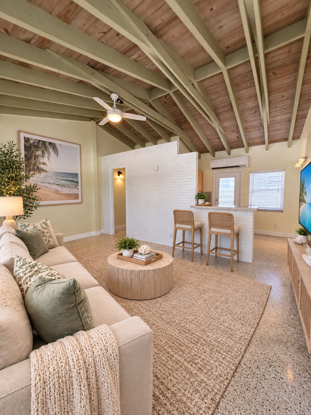 601 SE 20th Avenue 4 — photo 1
