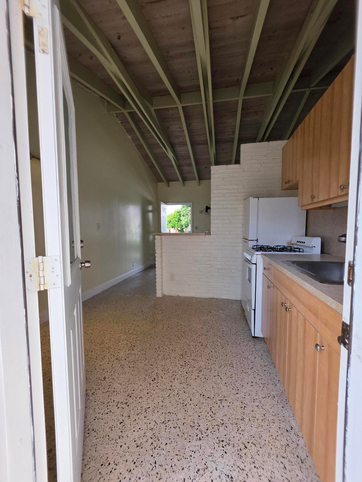601 SE 20th Avenue 4 — photo 6