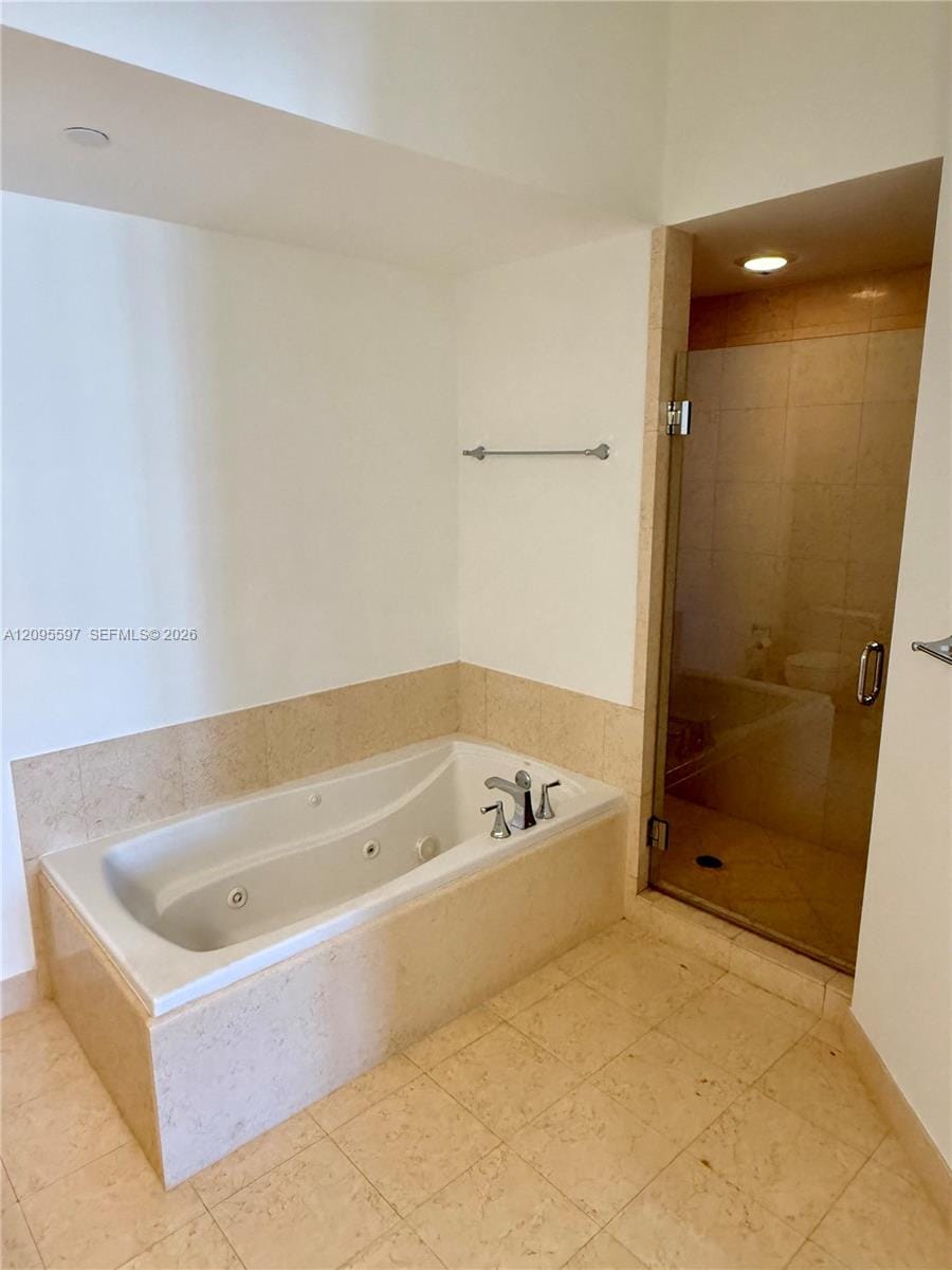 19900 E Country Club Drive TS03, Aventura, FL 33180 photo 19
