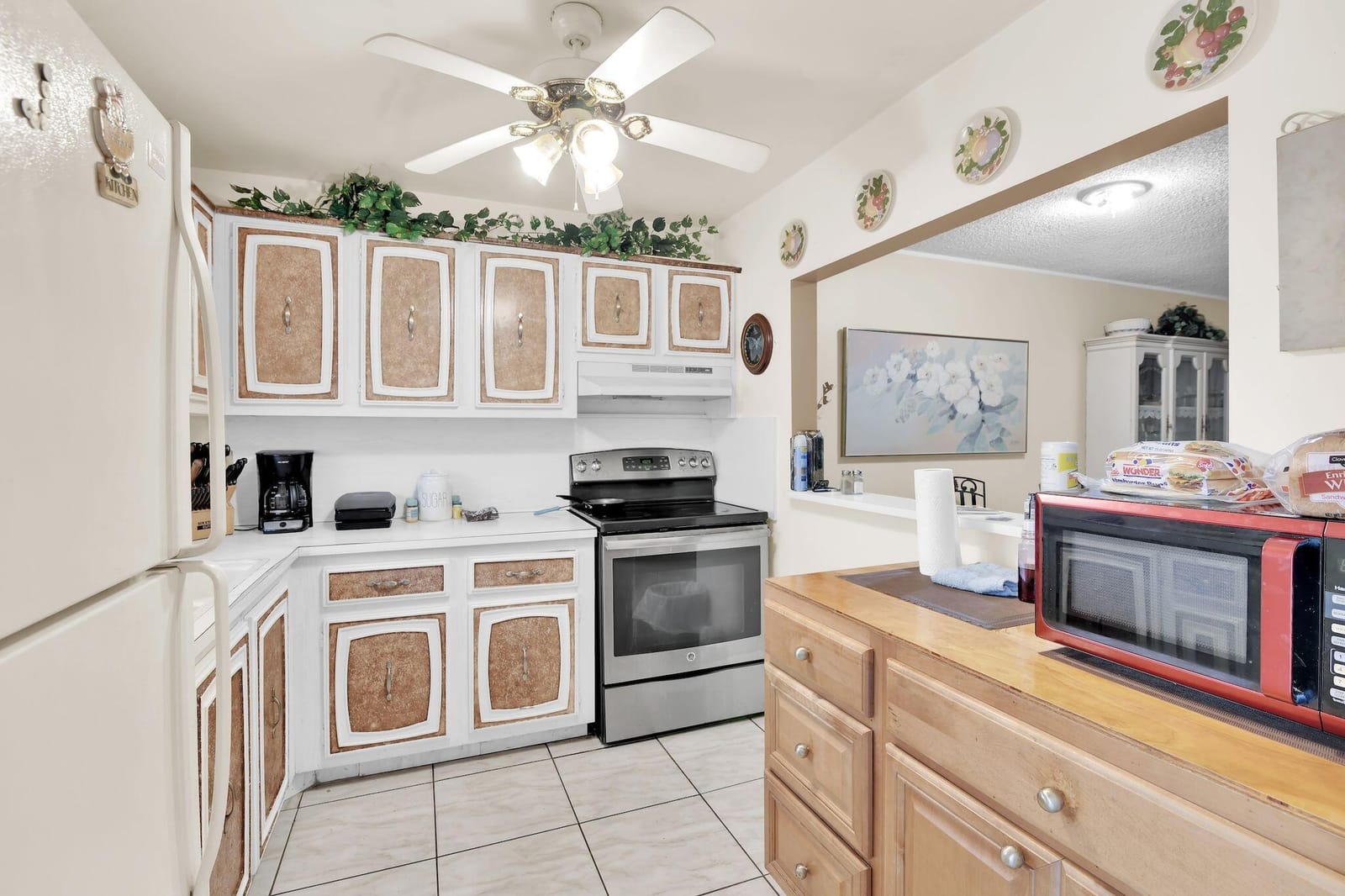 711 LORI Drive 204 — photo 2
