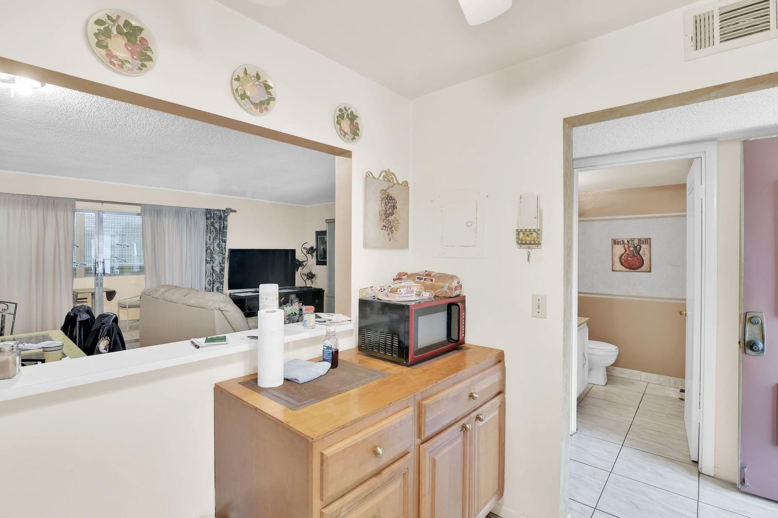711 LORI Drive 204 — photo 8