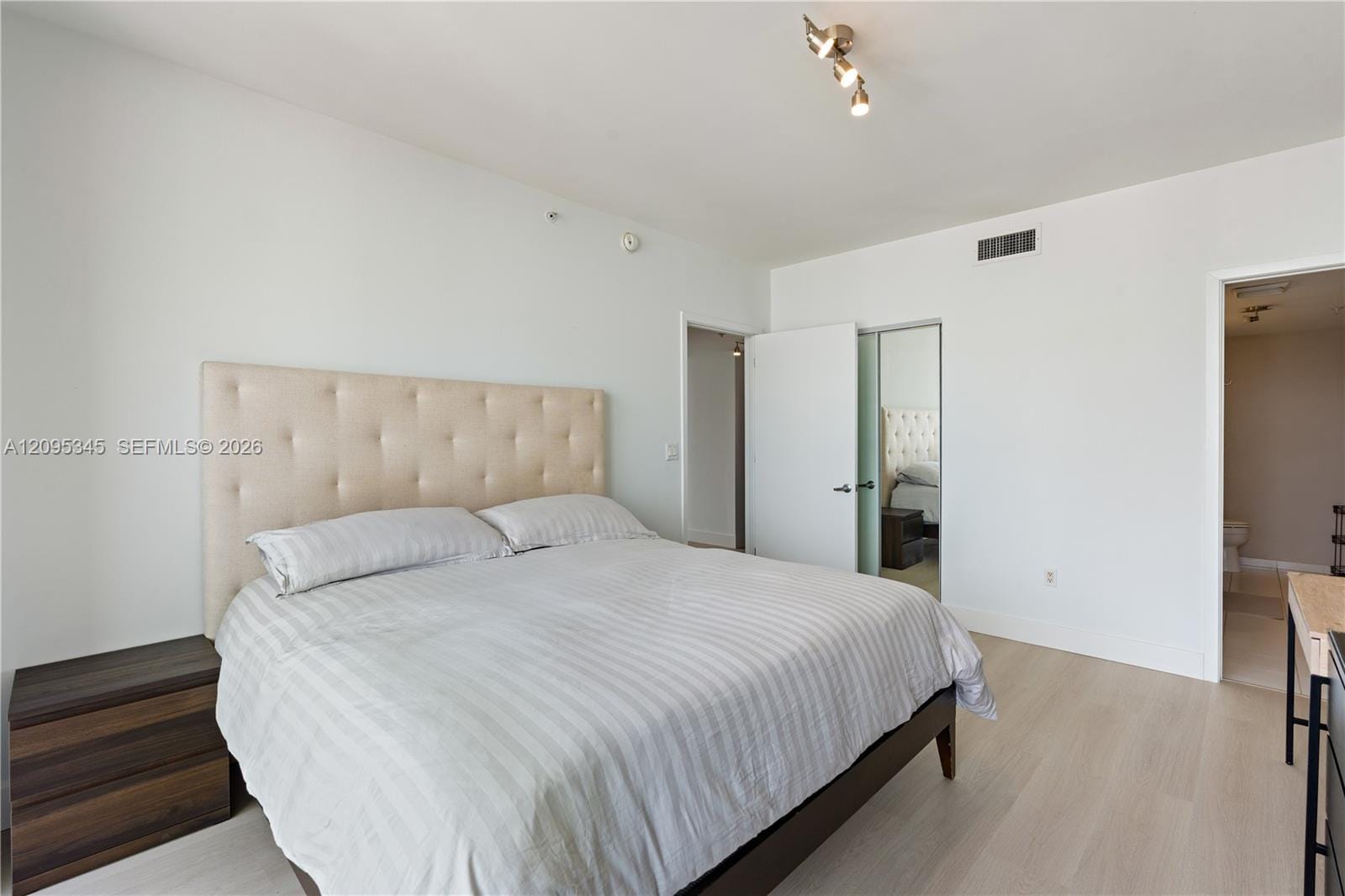 3470 E Coast Avenue H1711, Miami, FL 33137 photo 14