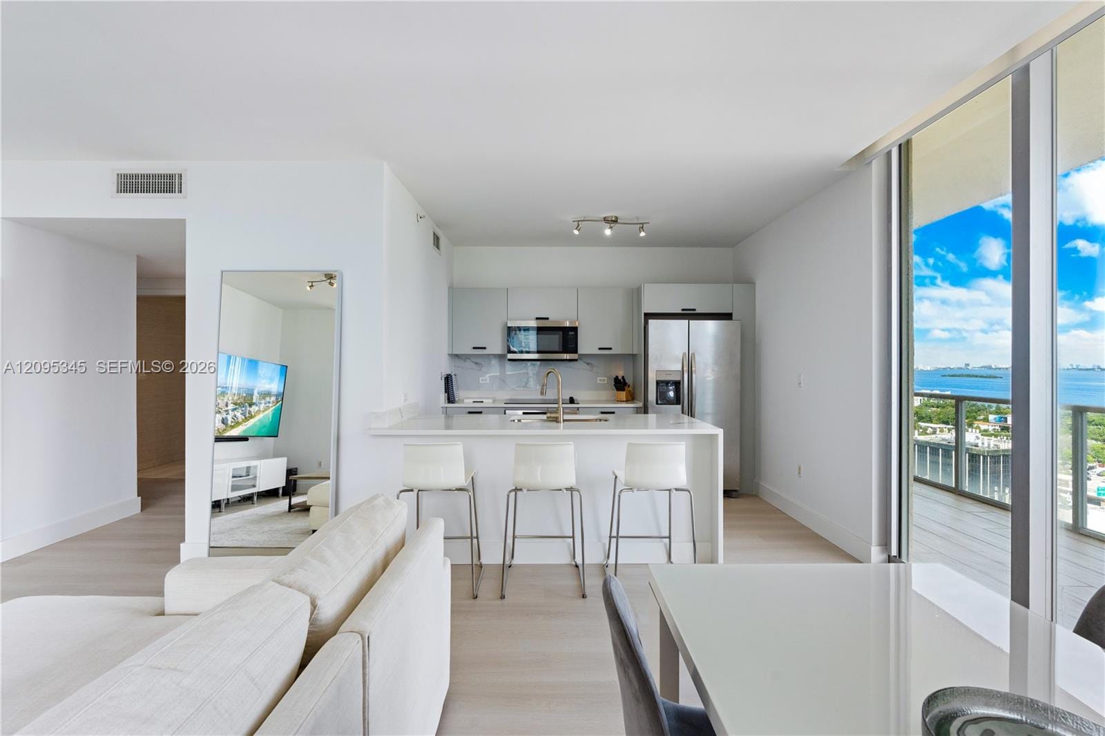 3470 E Coast Avenue H1711, Miami, FL 33137 photo 8