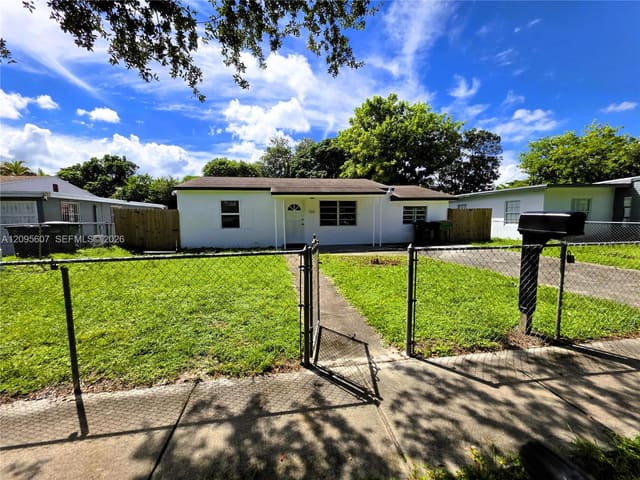 760 NW 126th Street, North Miami, FL 33168