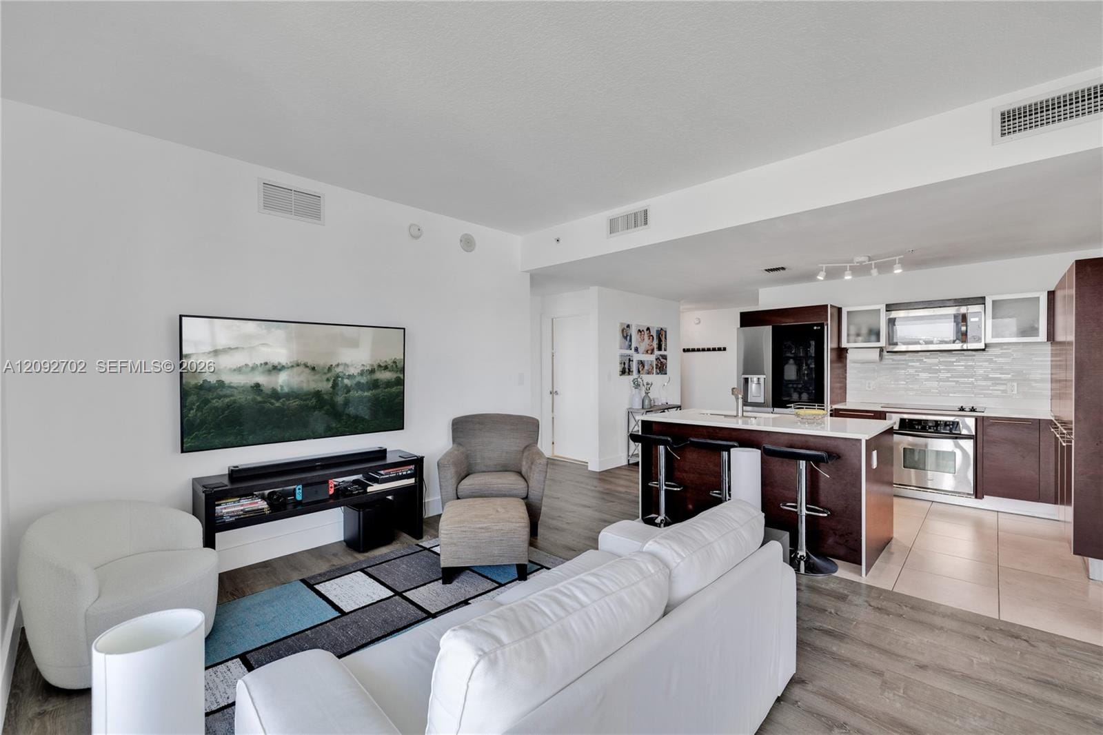 1900 N Bayshore Drive 2311 — photo 10