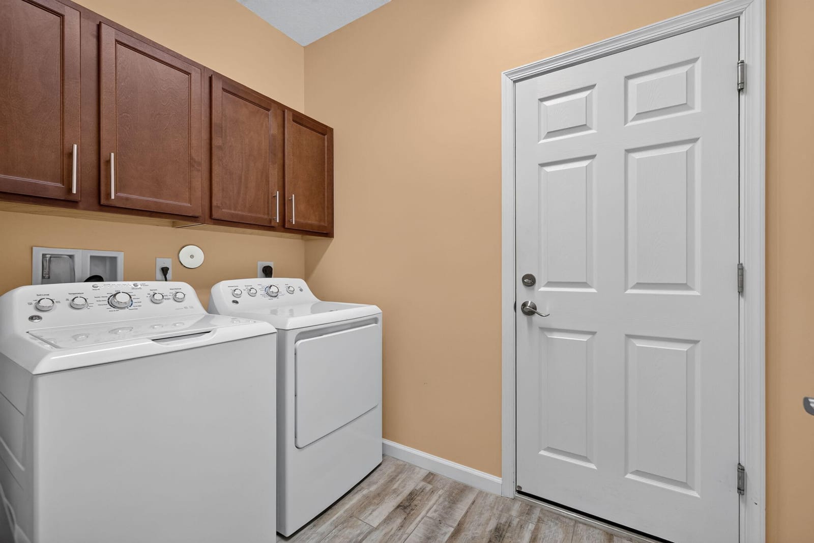 11484 SW LAKE PARK Drive, Port St. Lucie, FL 34987 photo 21
