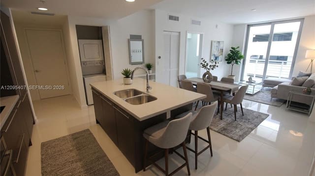 7661 NW 107th Avenue 306, Doral, FL 33178