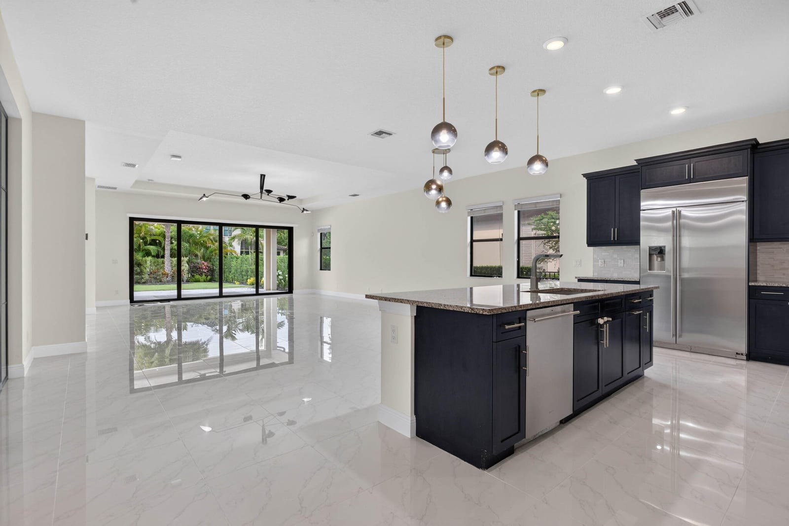 11760 E EASTLAKE Court, Parkland, FL 33076 photo 8