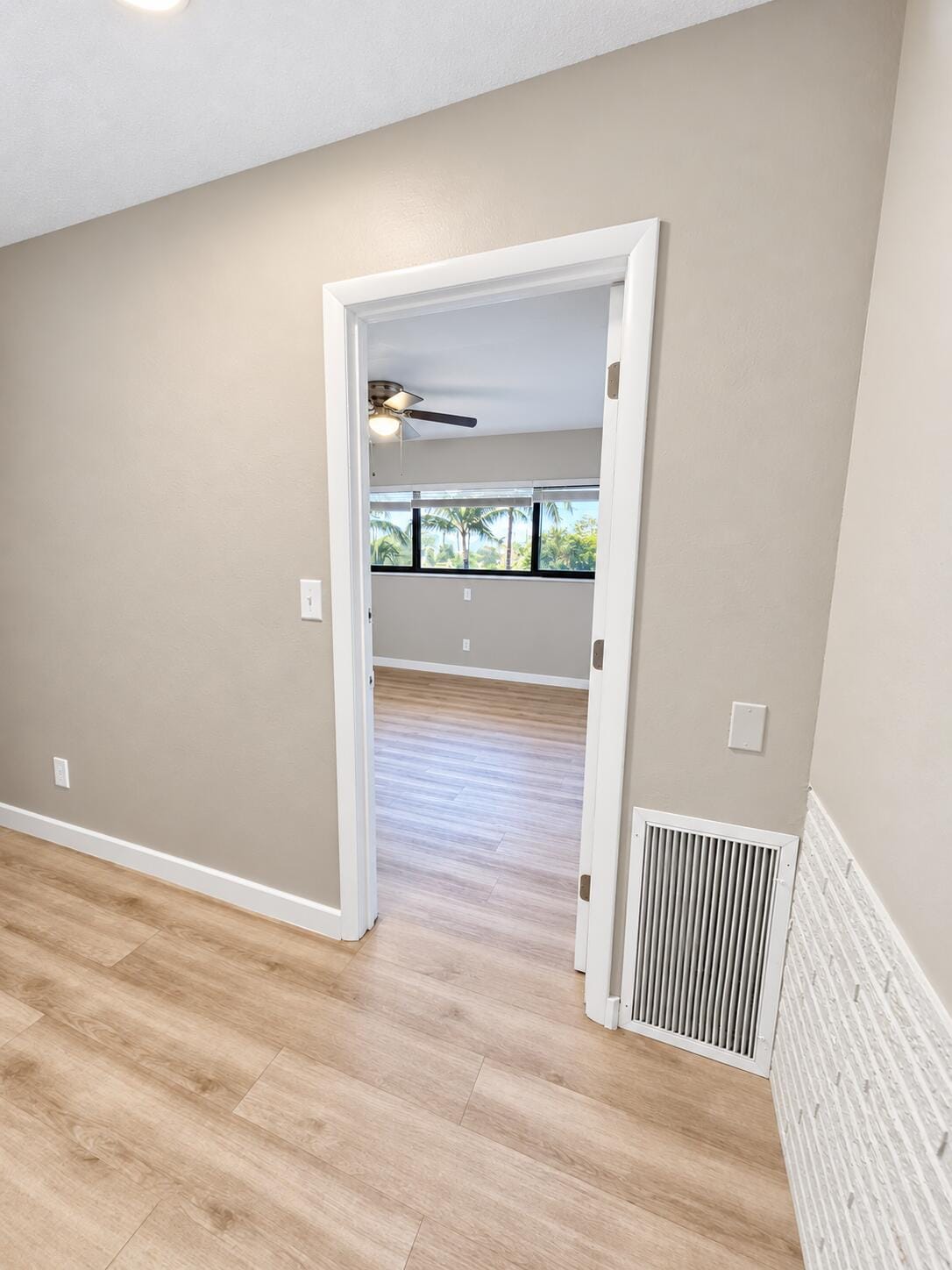3801 N Andrews Avenue 7 — photo 12