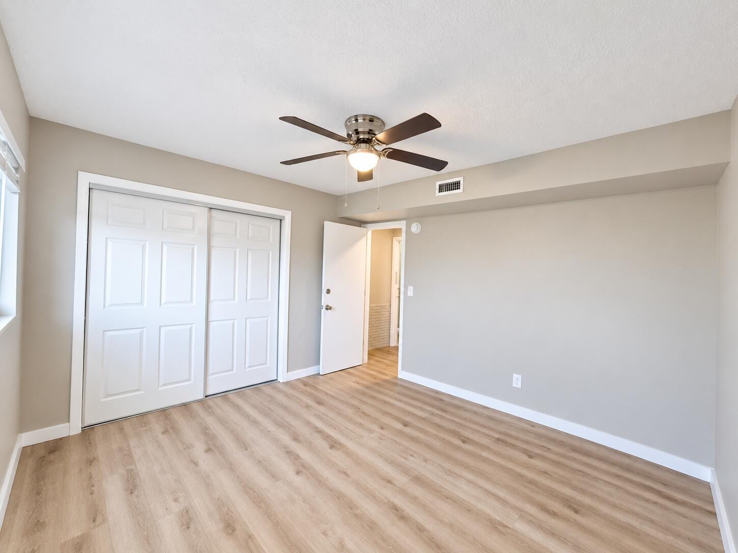 3801 N Andrews Avenue 7 — photo 9