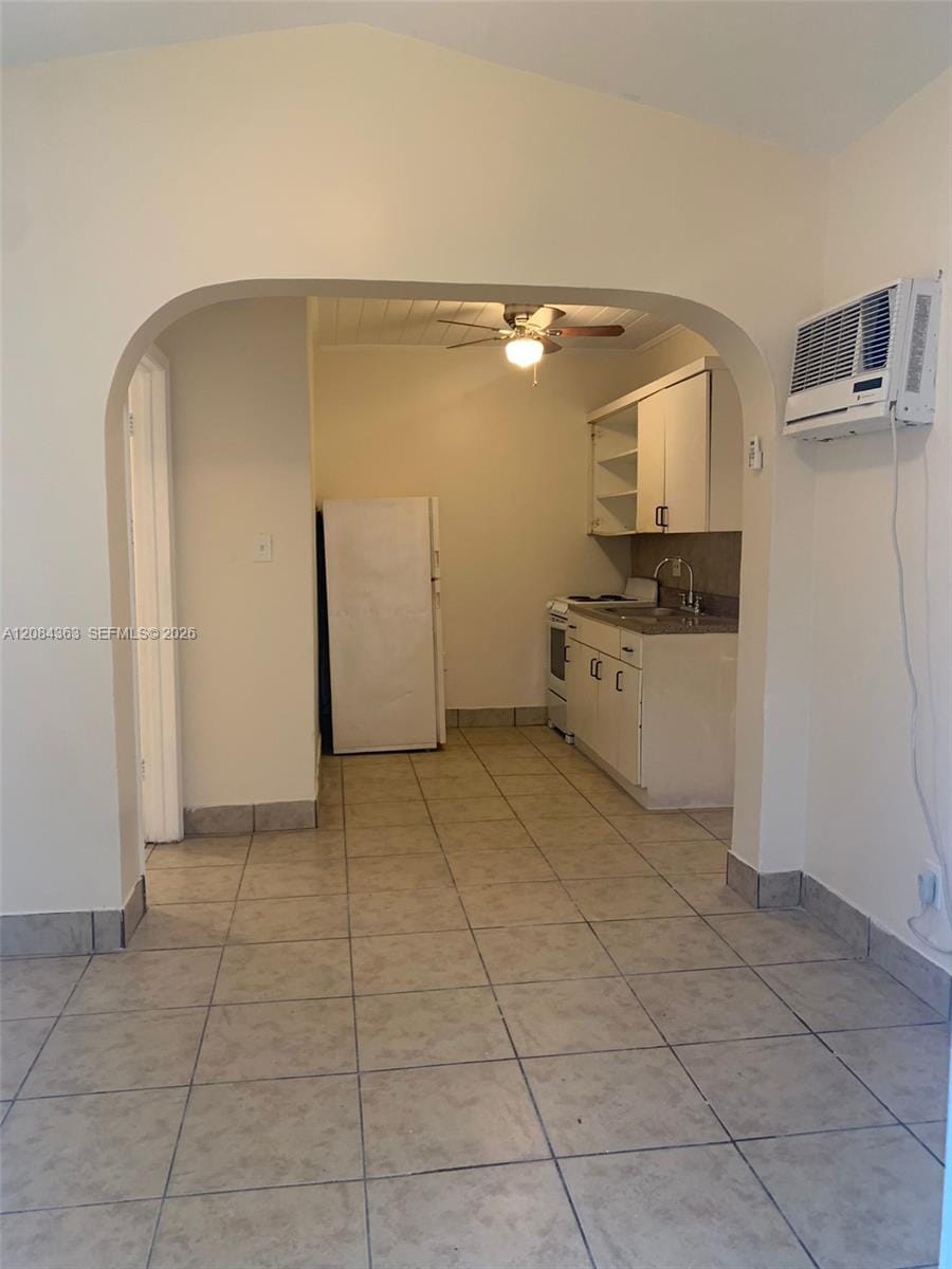 470 NE 162nd Street, Miami, FL 33162 photo 6