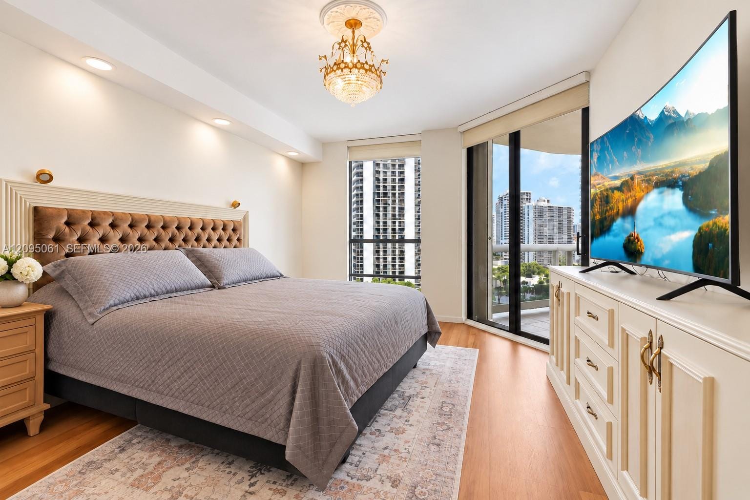20191 E Country Club Drive 1102 — photo 11