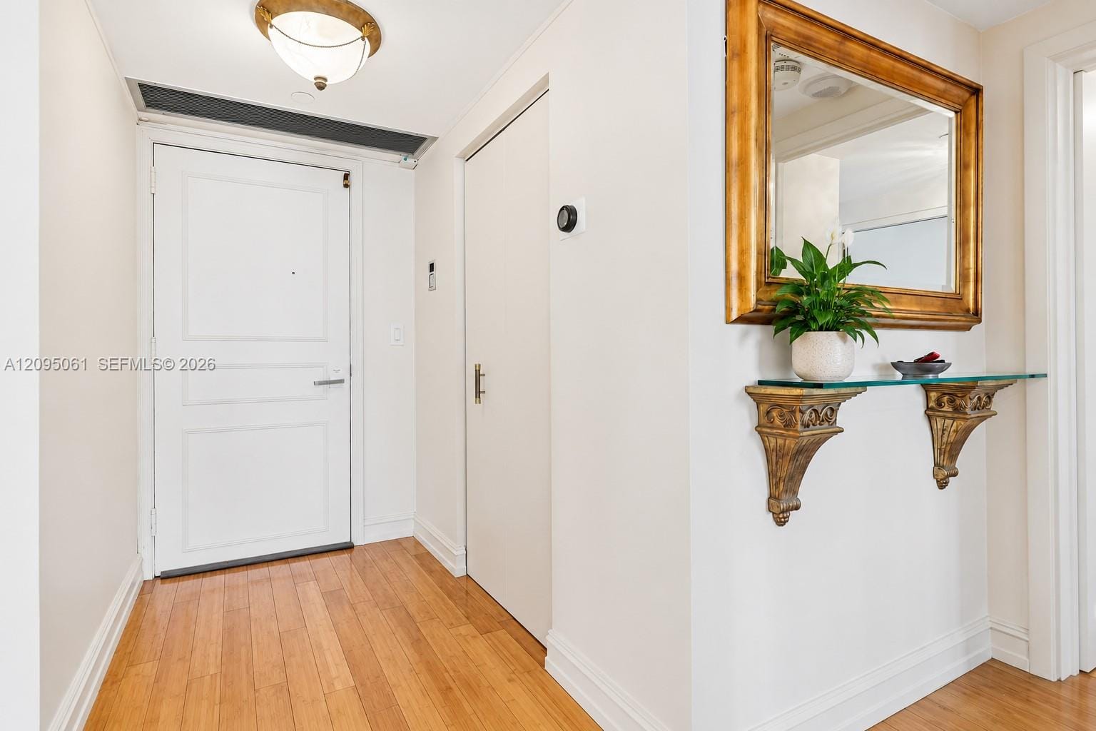 20191 E Country Club Drive 1102 — photo 7