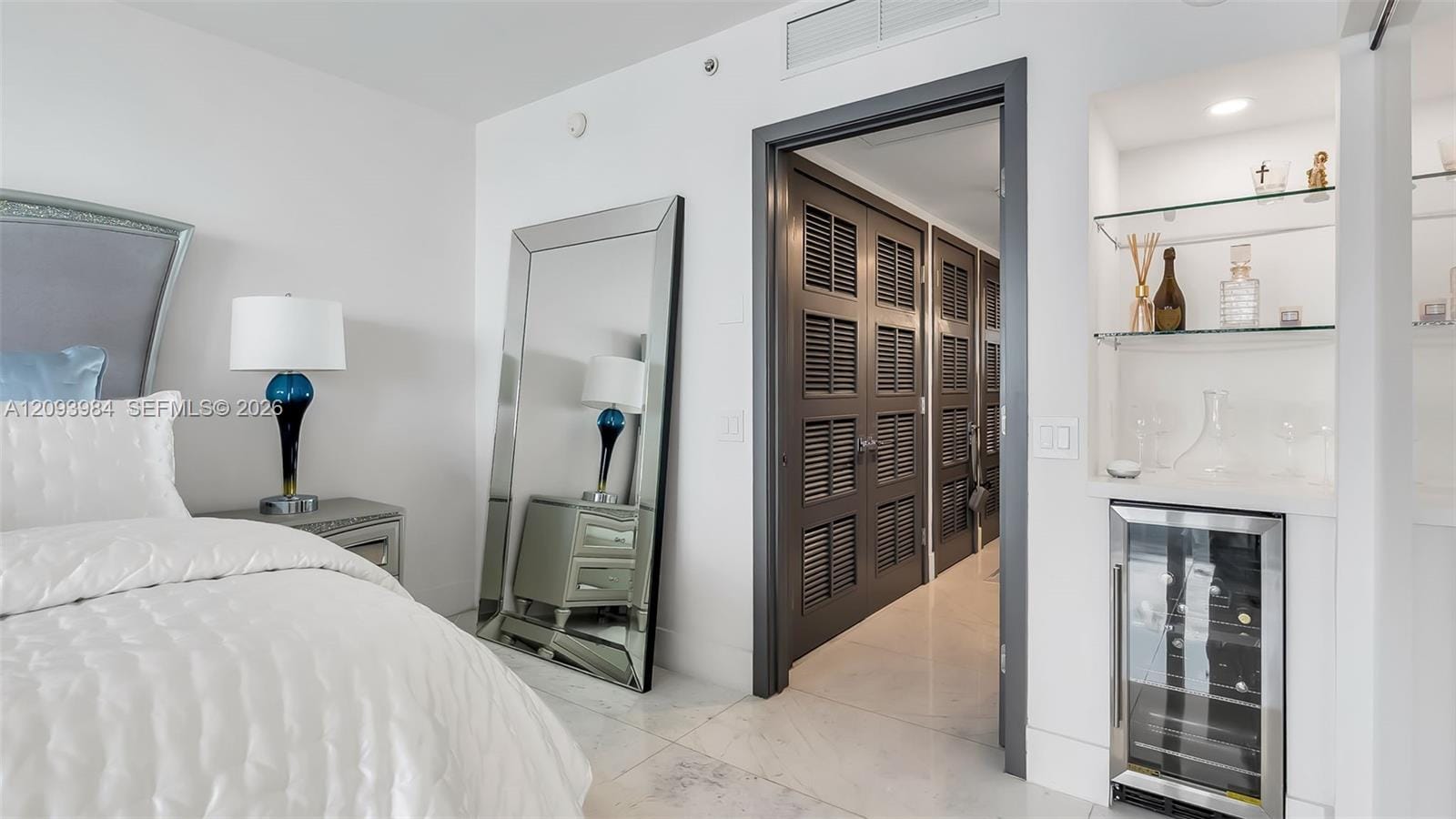 5875 Collins Avenue 1707, Miami Beach, FL 33140 photo 22