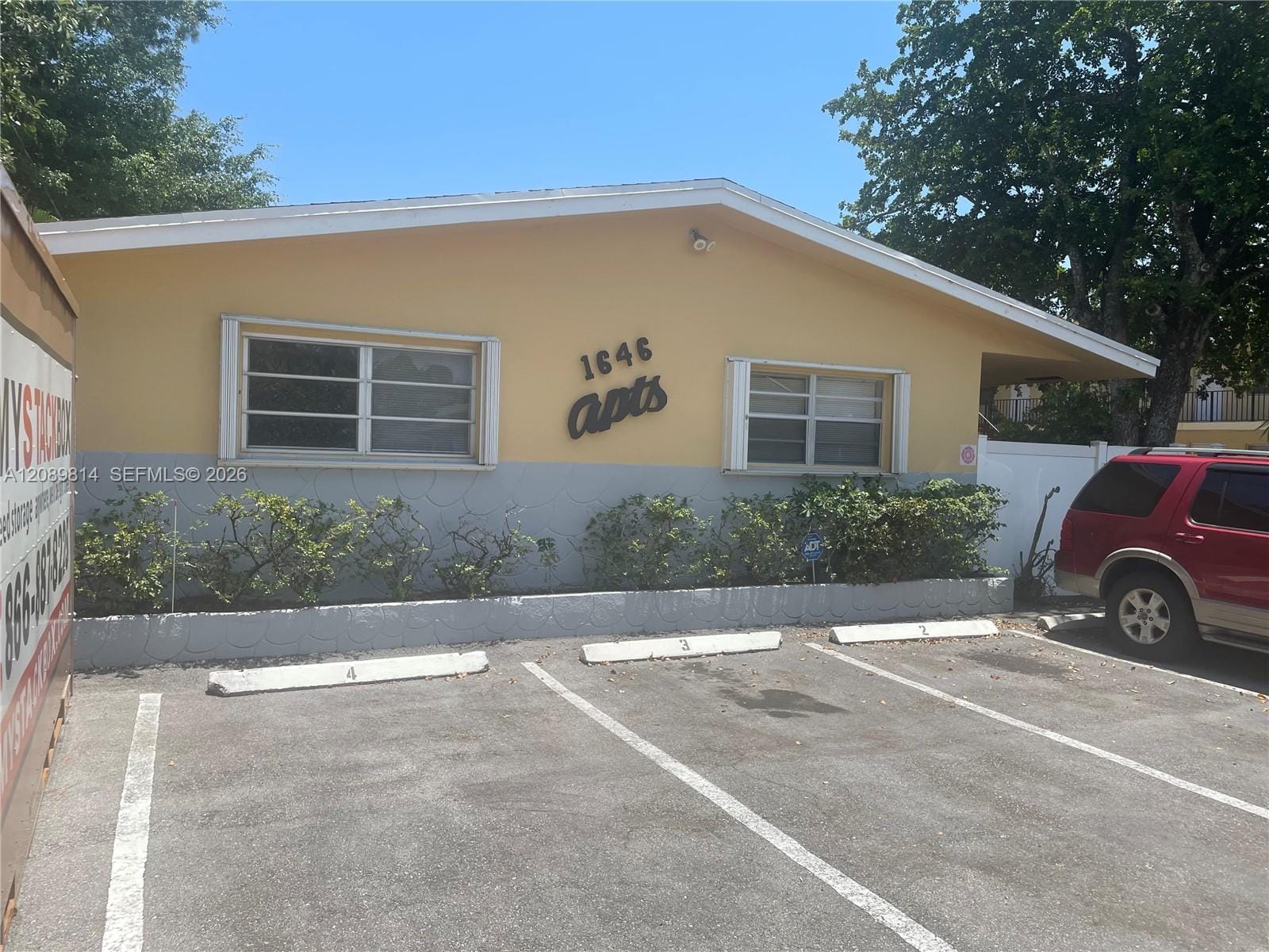 1646 N Dixie Highway 3, Fort Lauderdale, FL 33305 photo 1