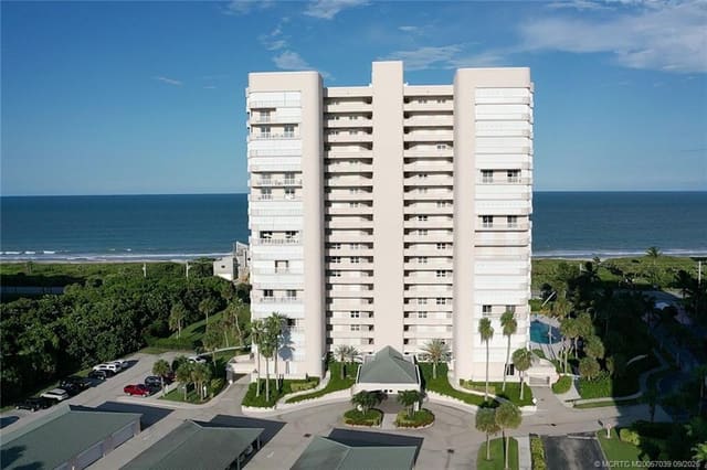 5051 N Highway A1A 12-6, Fort Pierce, FL 34949