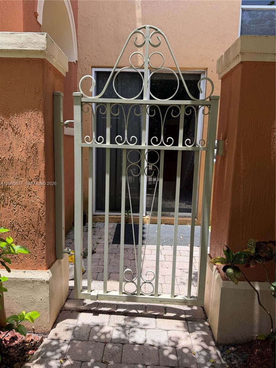 2321 Mariner Court — photo 10