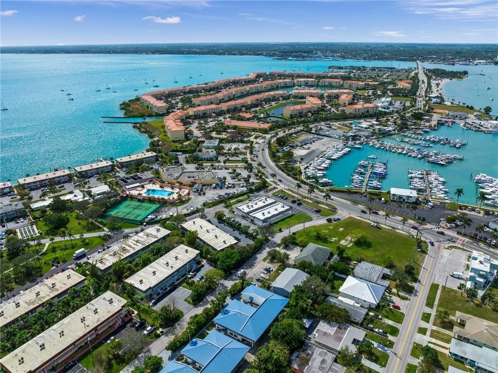 1180 Carlton Court 102A-unit B, Fort Pierce, FL 34949 photo 4