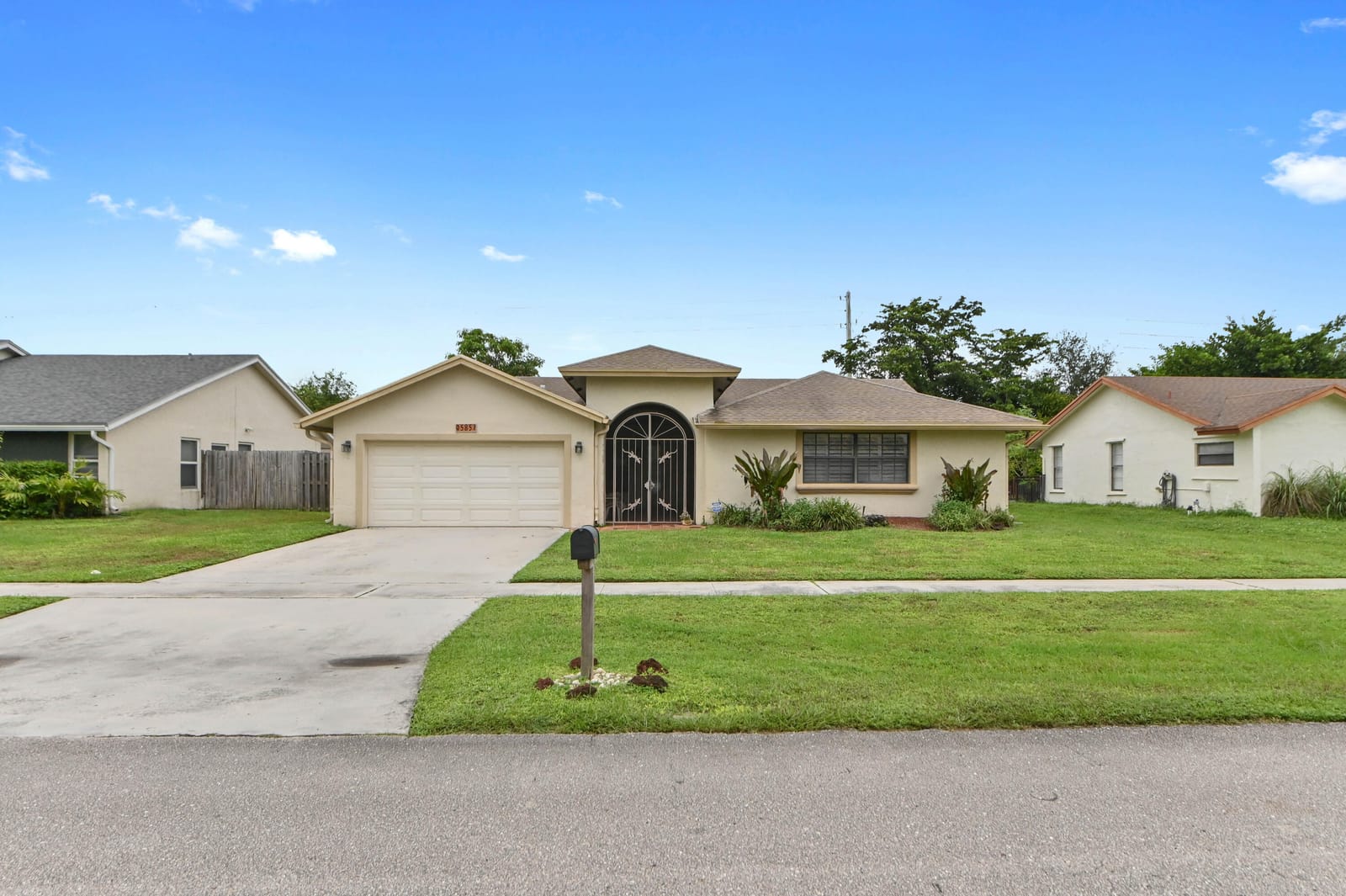 9585 Lancaster Place — photo 2