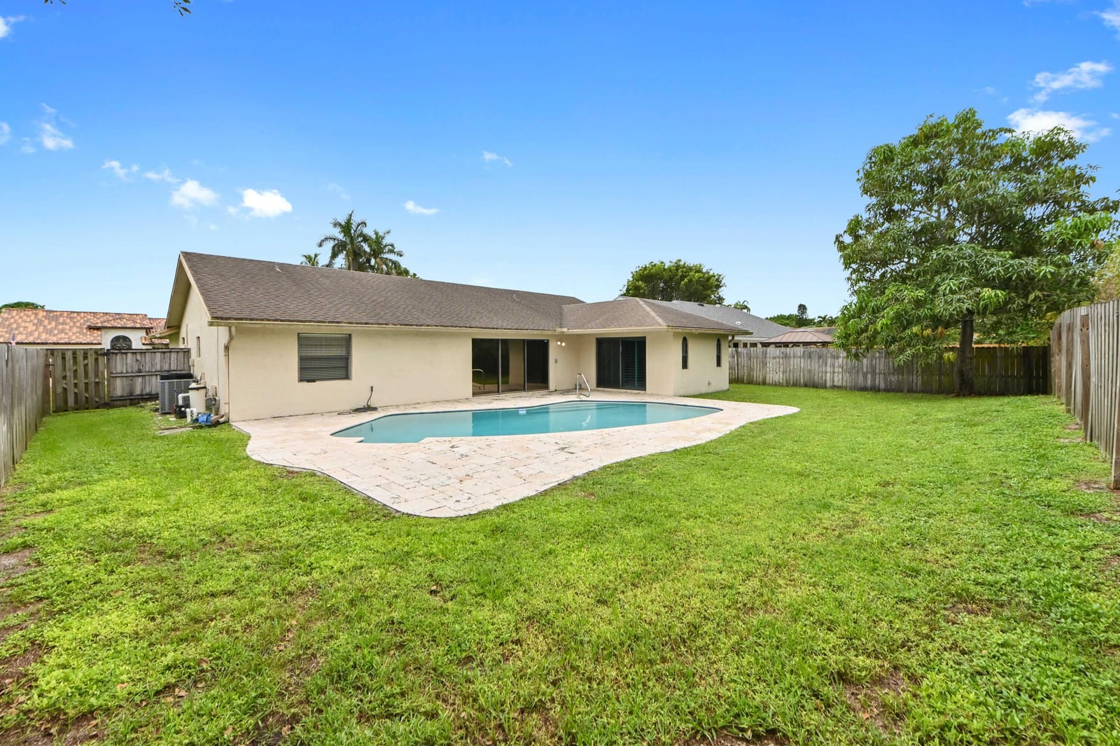 9585 Lancaster Place — photo 4