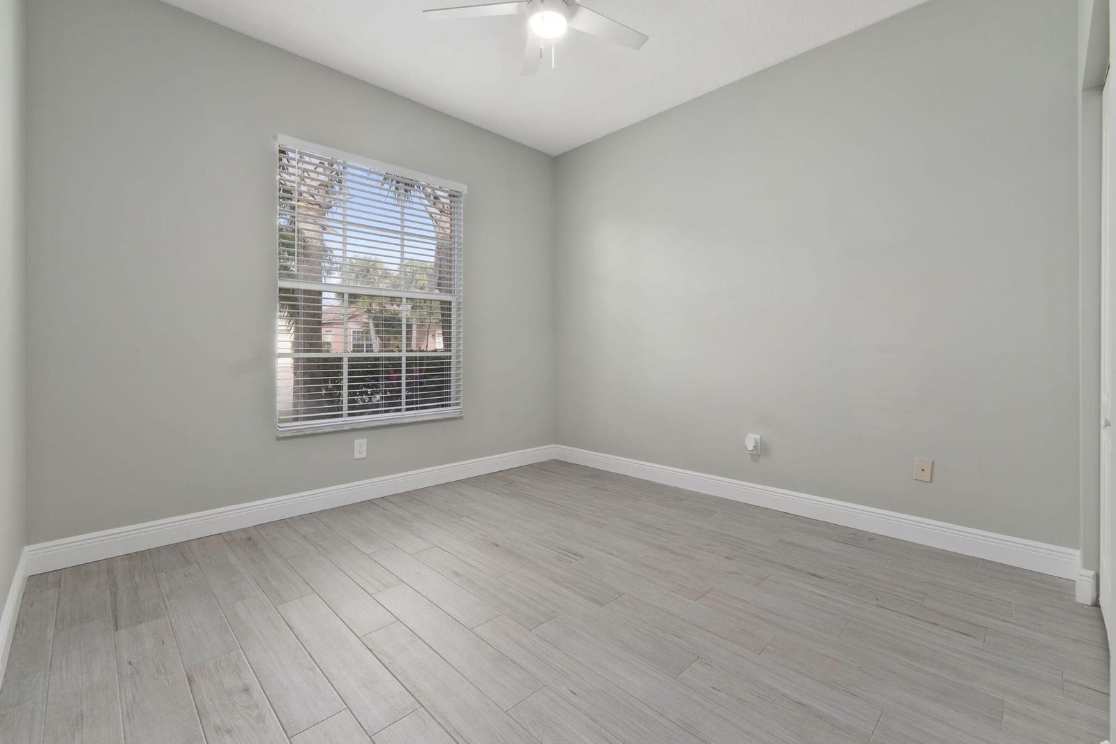 10971 SW DUNHILL Court, Port St. Lucie, FL 34987 photo 15