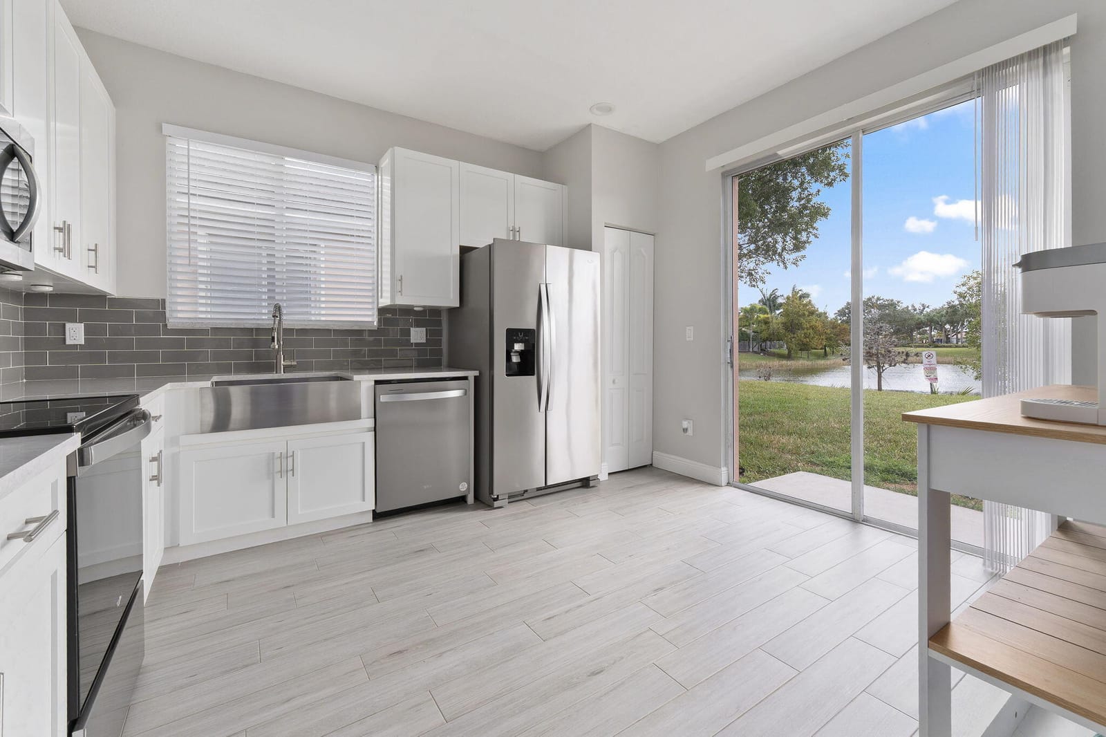 10971 SW DUNHILL Court, Port St. Lucie, FL 34987 photo 4