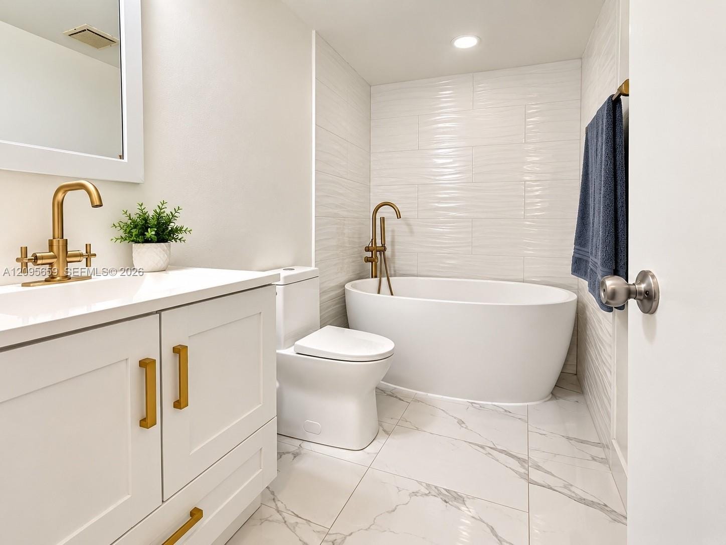 8630 NW 5th Terrace 16-208, Miami, FL 33126 photo 13