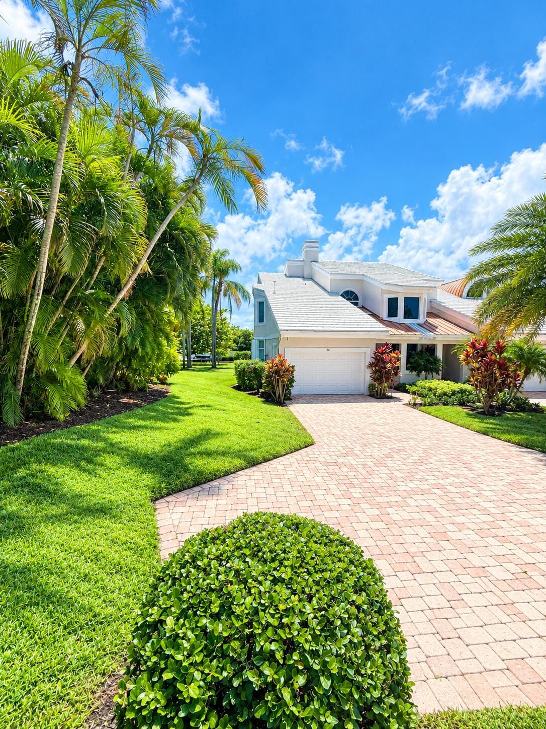 101 Captains Way 101, Jupiter, FL 33477 - photo 1 of 5