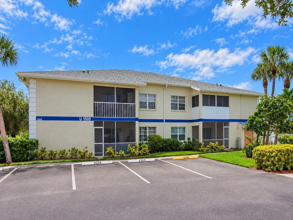 1505 SE Royal Green Circle 103, Port St. Lucie, FL 34952 photo 3
