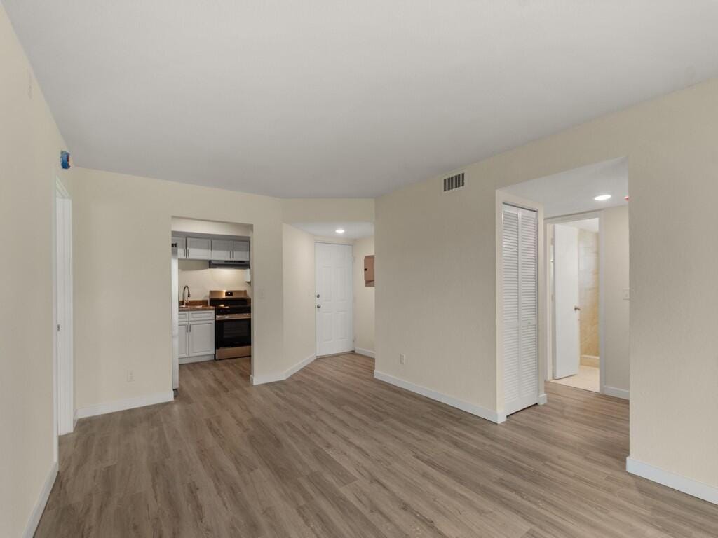 1505 SE Royal Green Circle 103, Port St. Lucie, FL 34952 photo 4