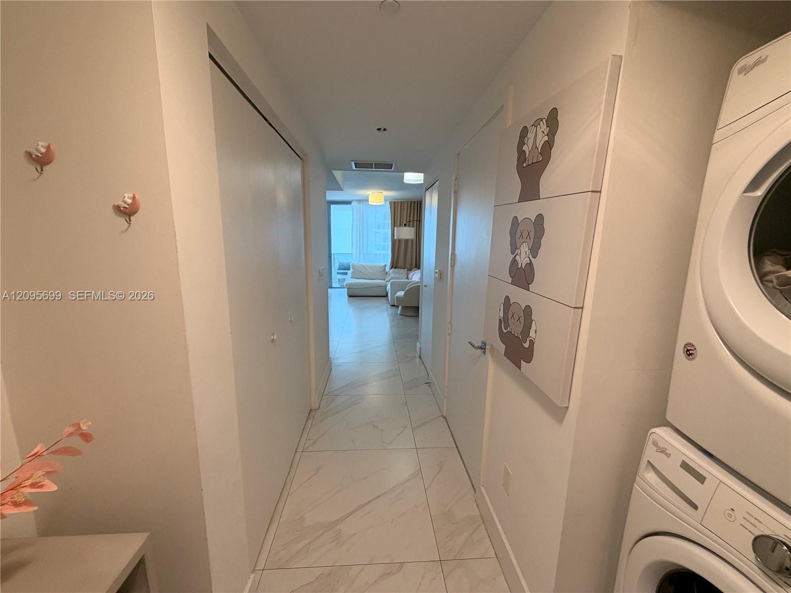 488 NE 18th Street 2205, Miami, FL 33132 photo 2