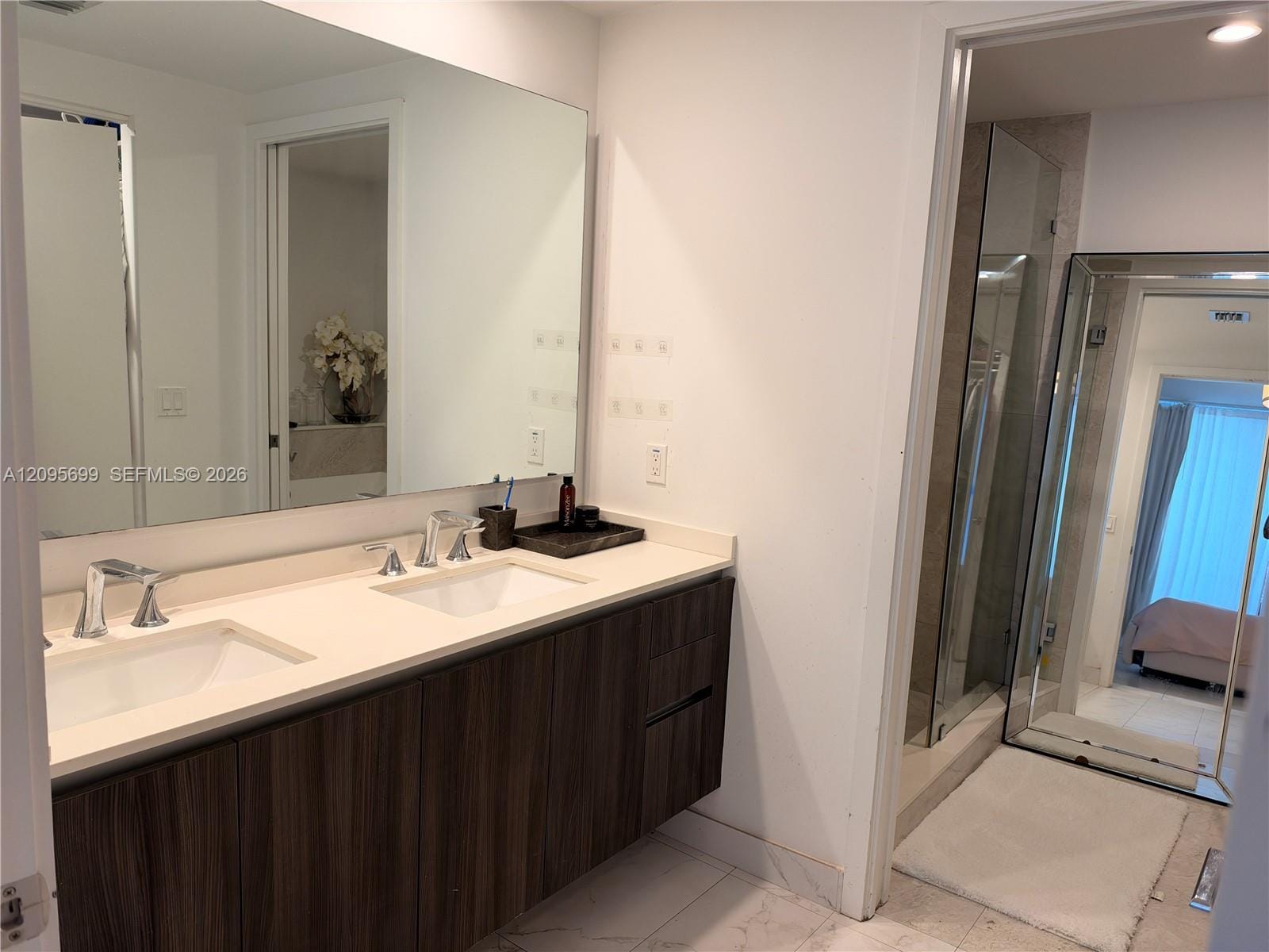 488 NE 18th Street 2205, Miami, FL 33132 photo 9