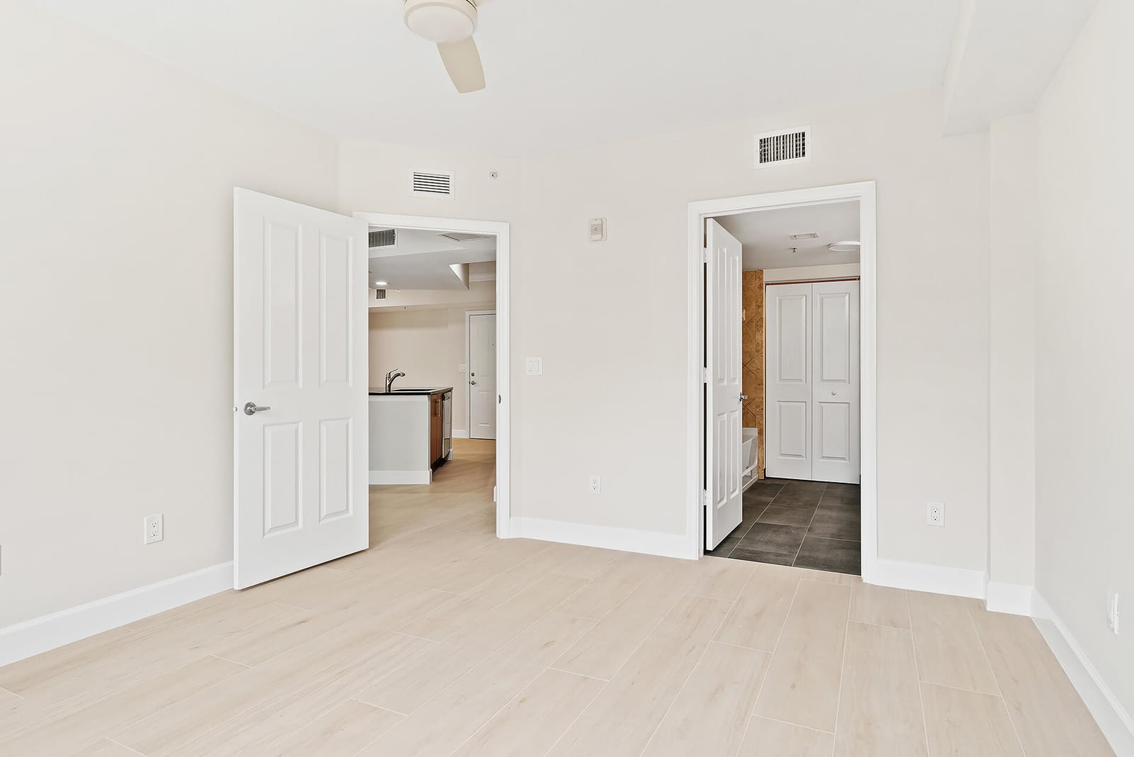 600 S Dixie Highway 636, West Palm Beach, FL 33401 photo 14