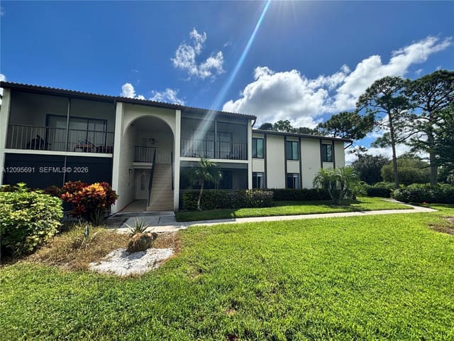 2733 SW Matheson Avenue 115-E1, Palm City, FL 34990