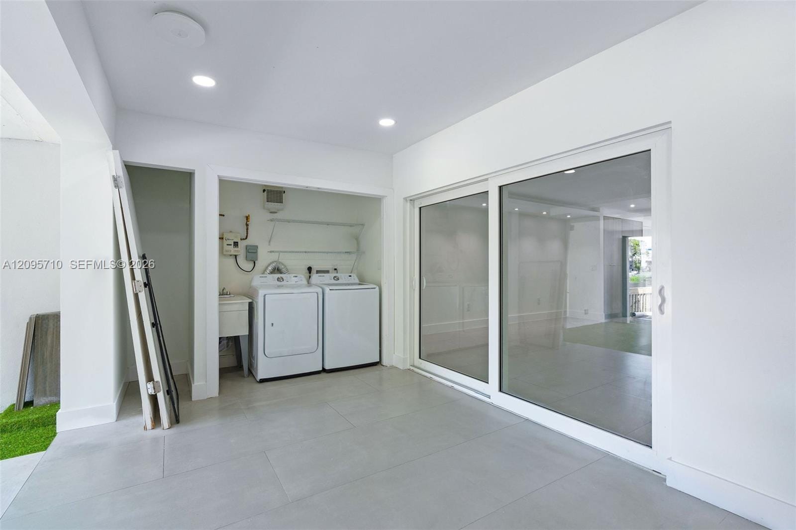 1369 W 69th Street, Hialeah, FL 33014 photo 21