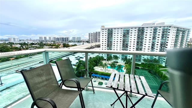 19370 Collins Avenue 1106, Sunny Isles Beach, FL 33160