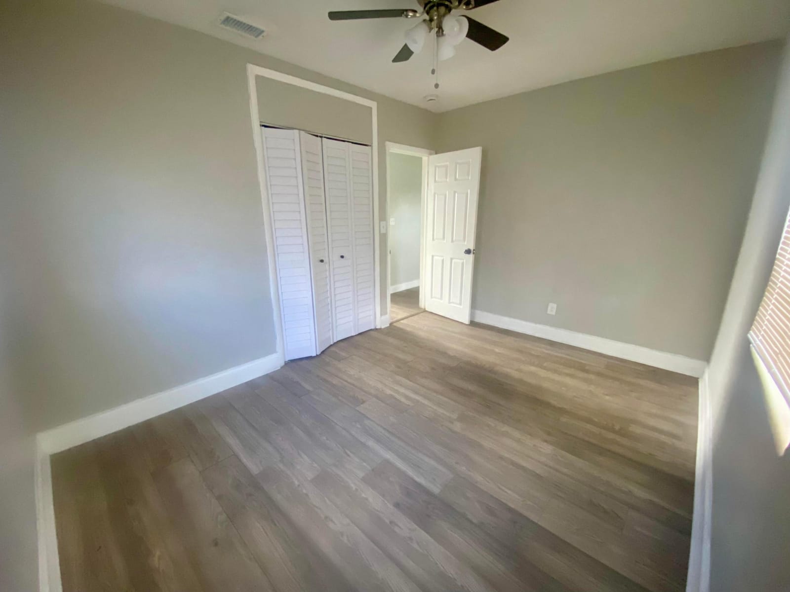 1036 NW 11TH Place, Fort Lauderdale, FL 33311 photo 11