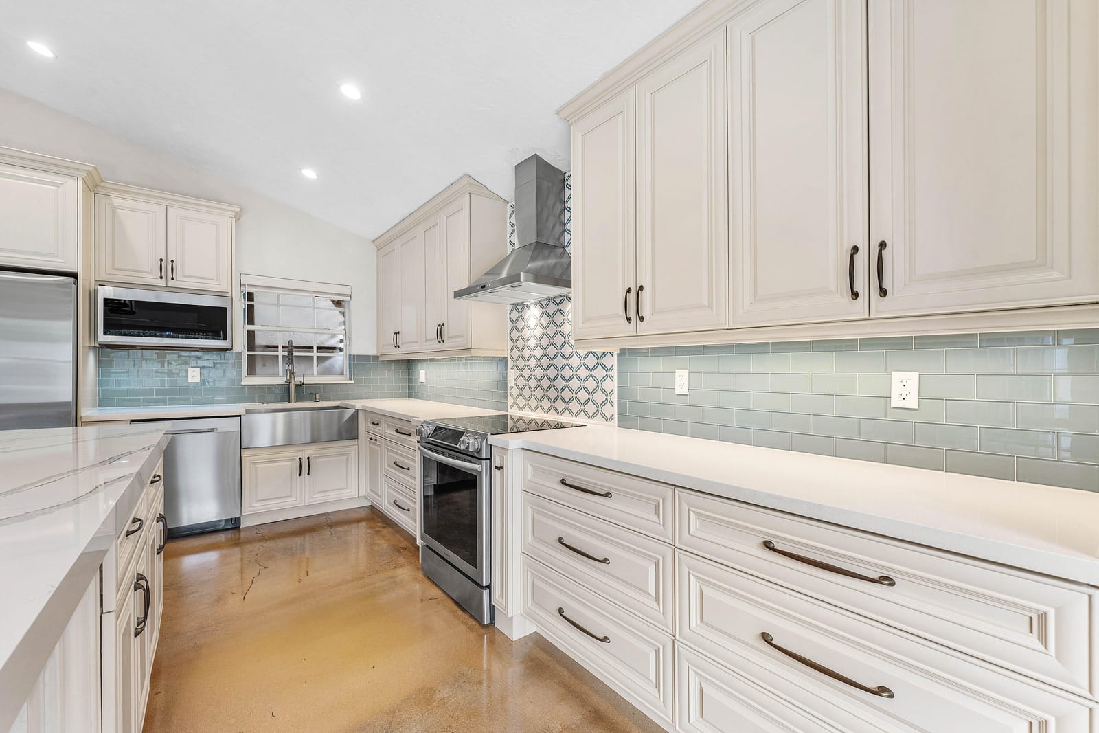 3145 W Quayside Drive, Cooper City, FL 33026 photo 9