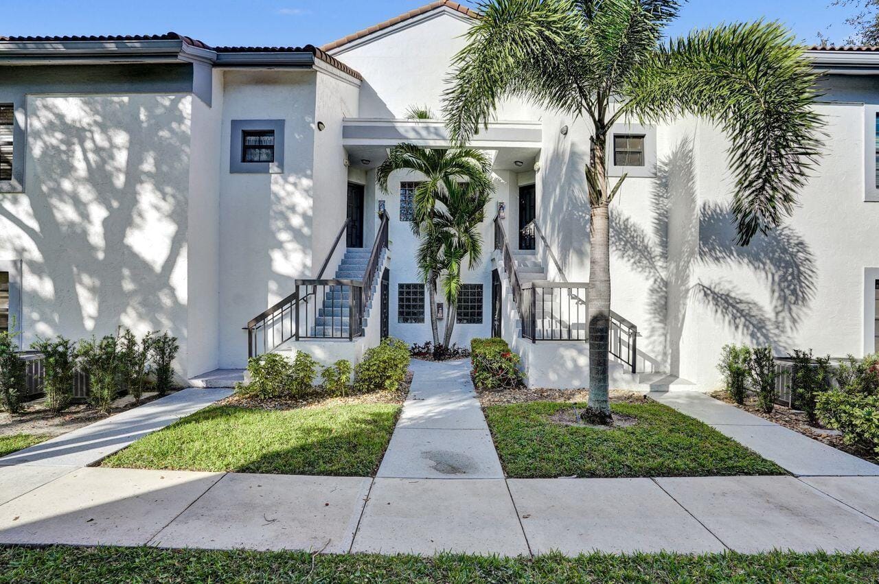 5415 E VERONA Drive I, Boynton Beach, FL 33437 photo 2