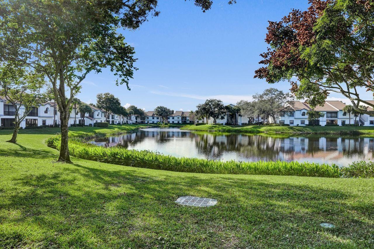 5415 E VERONA Drive I, Boynton Beach, FL 33437 photo 3