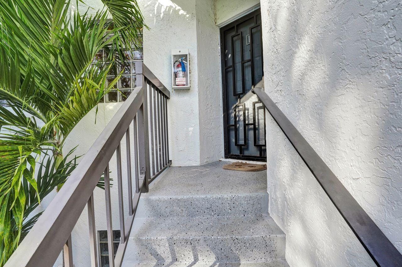 5415 E VERONA Drive I, Boynton Beach, FL 33437 photo 5