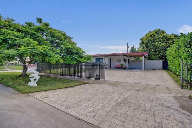 11540 SW 187th Street, Miami, FL 33157