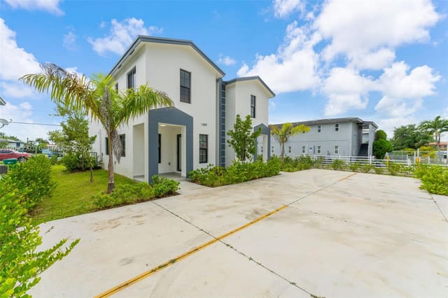 1457-1459 NW 2nd Avenue, Florida City, FL 33034